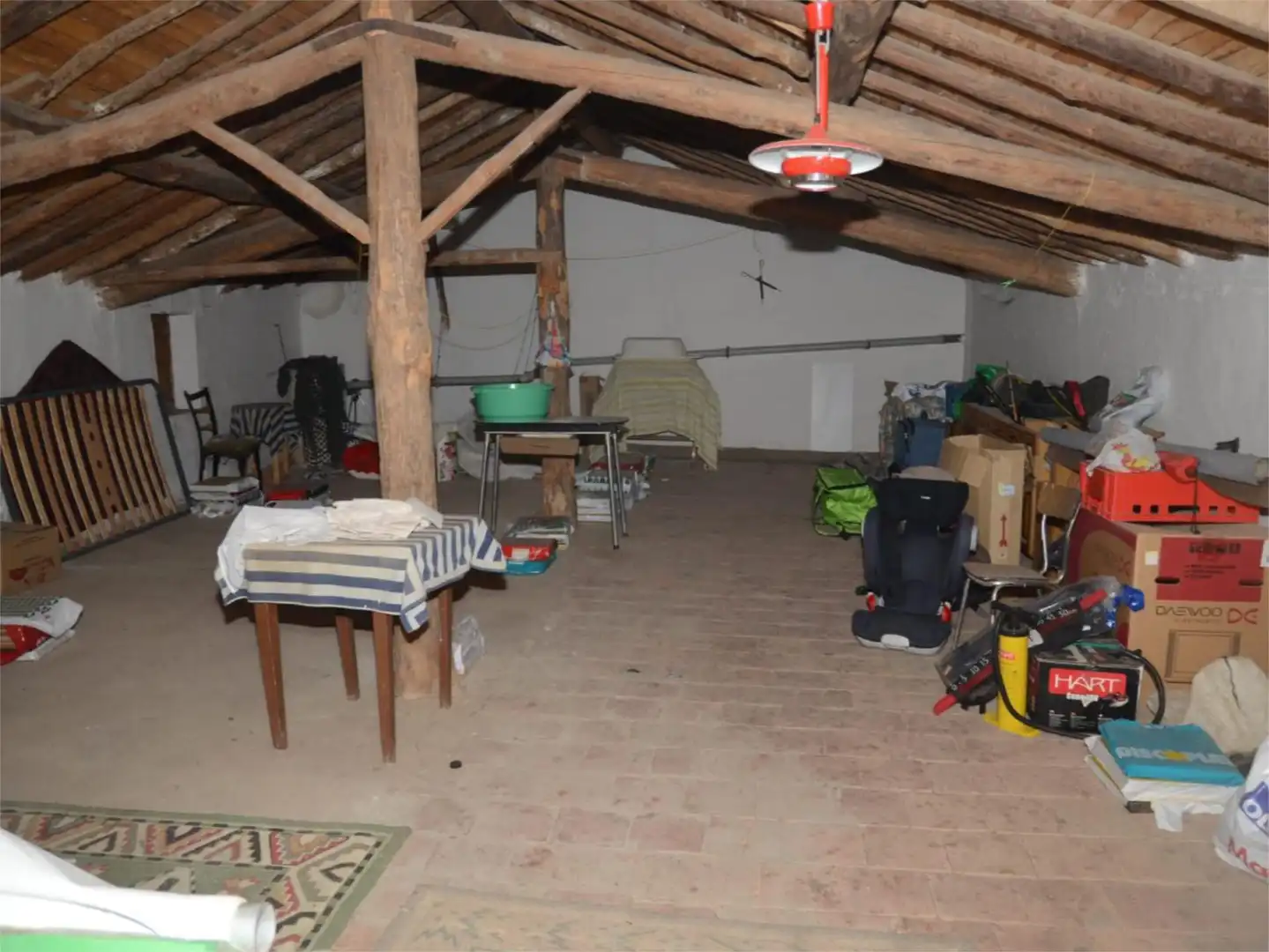 Casa adosada en venta en Calle Aldeanueva, 56, Belvís de la Jara Casa adosada en venta en Belvís de la Jara con Balcón