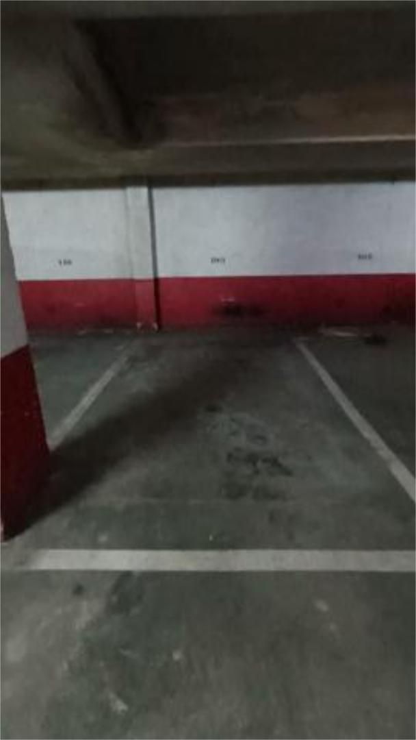 Aparcament de Garatge de lloguer en  Pamplona / Iruña