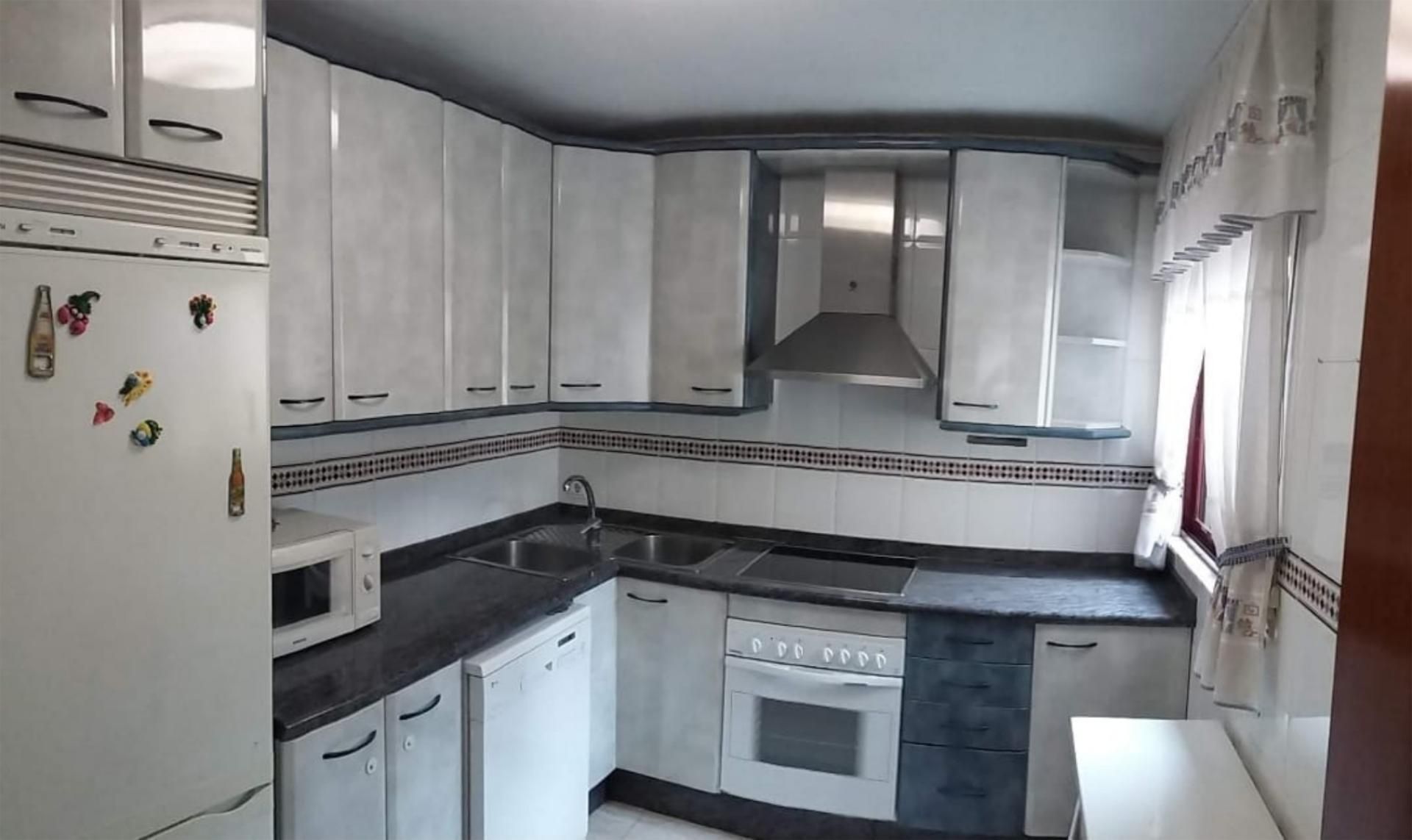 Flat to rent in Calle Corbacera, 13, Zurguén