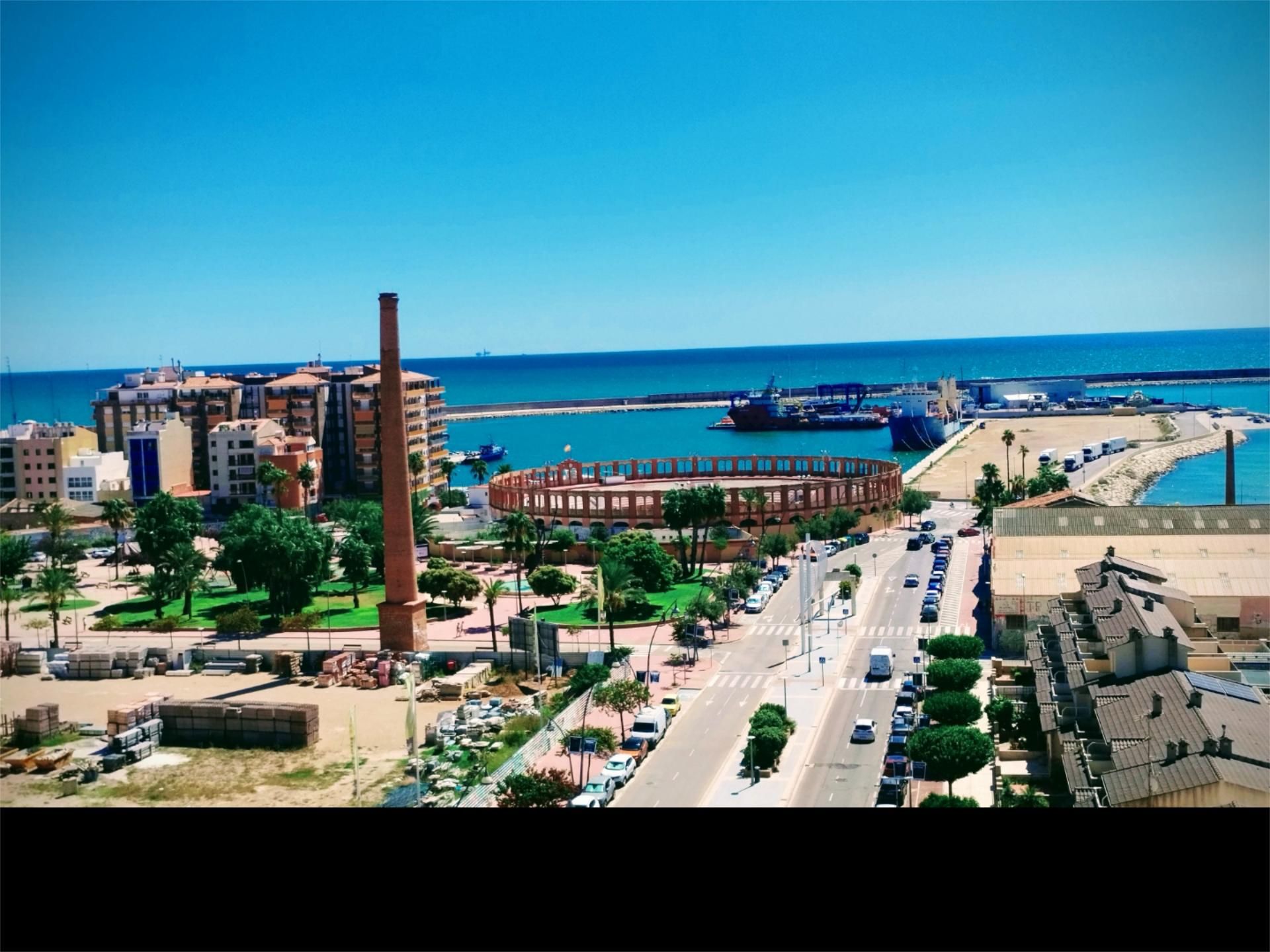 Vista exterior de Pis en venda en Vinaròs amb Aire condicionat i Terrassa