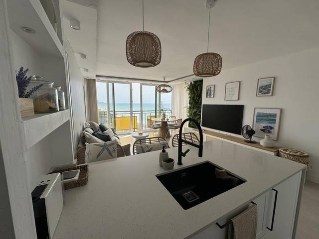 Apartamento en Alquiler en Avenida Ferrandis Salvador, 138 en Heliópolis