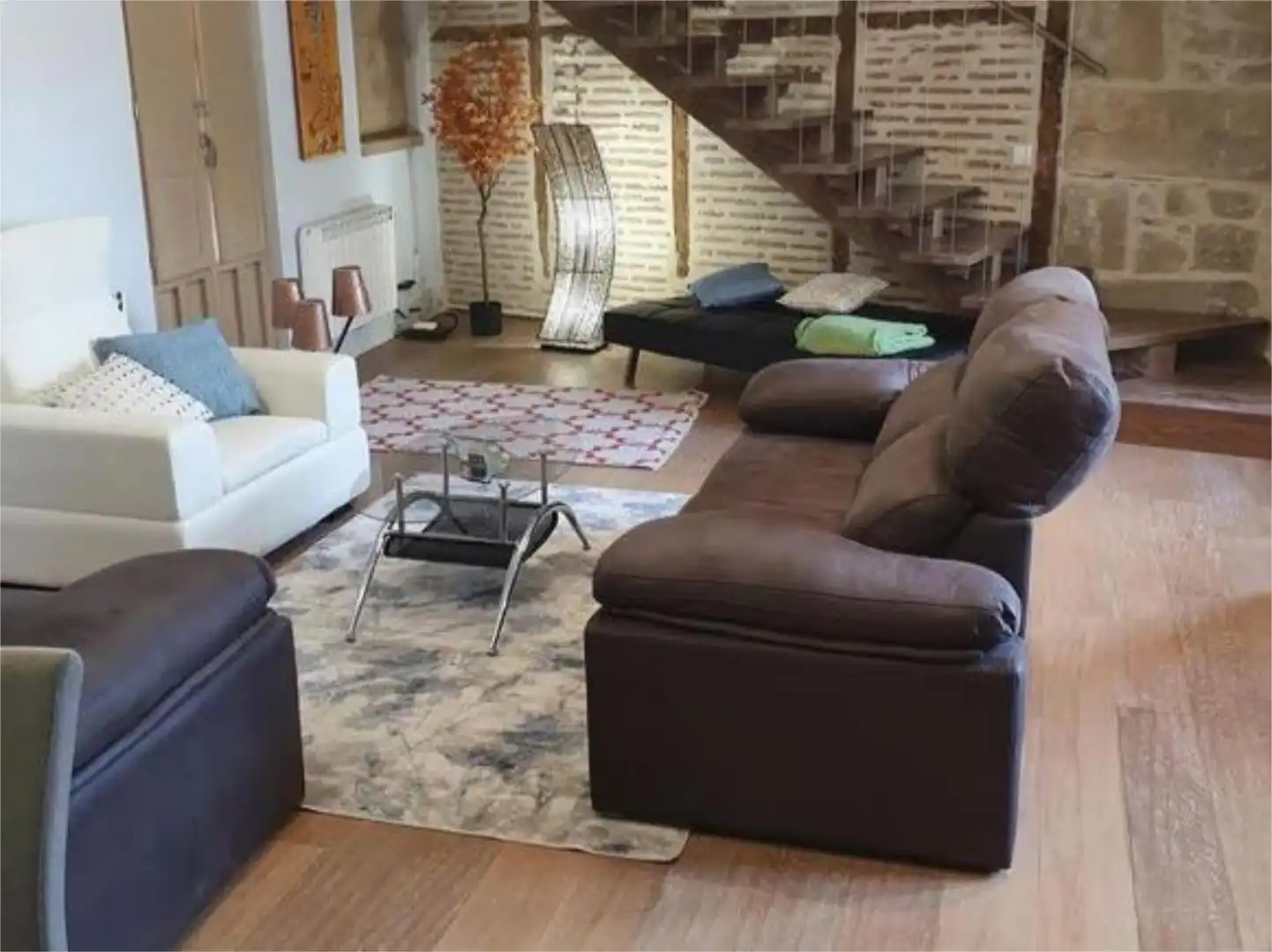 Sala de estar de Apartamento de alquiler en Aldeaseca de la Frontera con Aire acondicionado, Calefacción y Amueblado