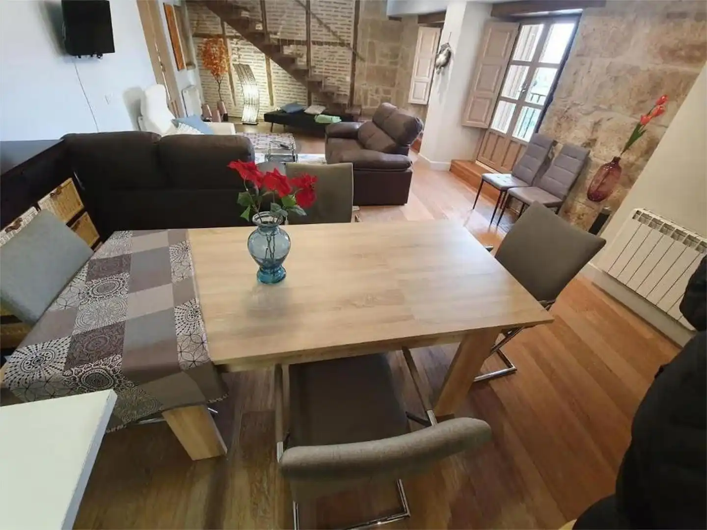 Comedor de Apartamento de alquiler en Aldeaseca de la Frontera con Aire acondicionado, Calefacción y Amueblado