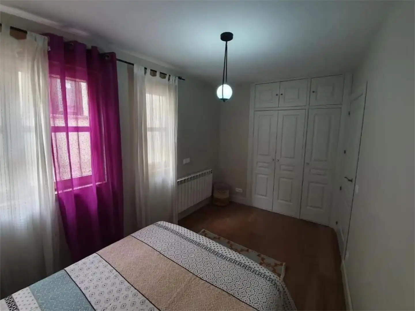 Habitación de Apartamento de alquiler en Aldeaseca de la Frontera con Aire acondicionado, Calefacción y Amueblado