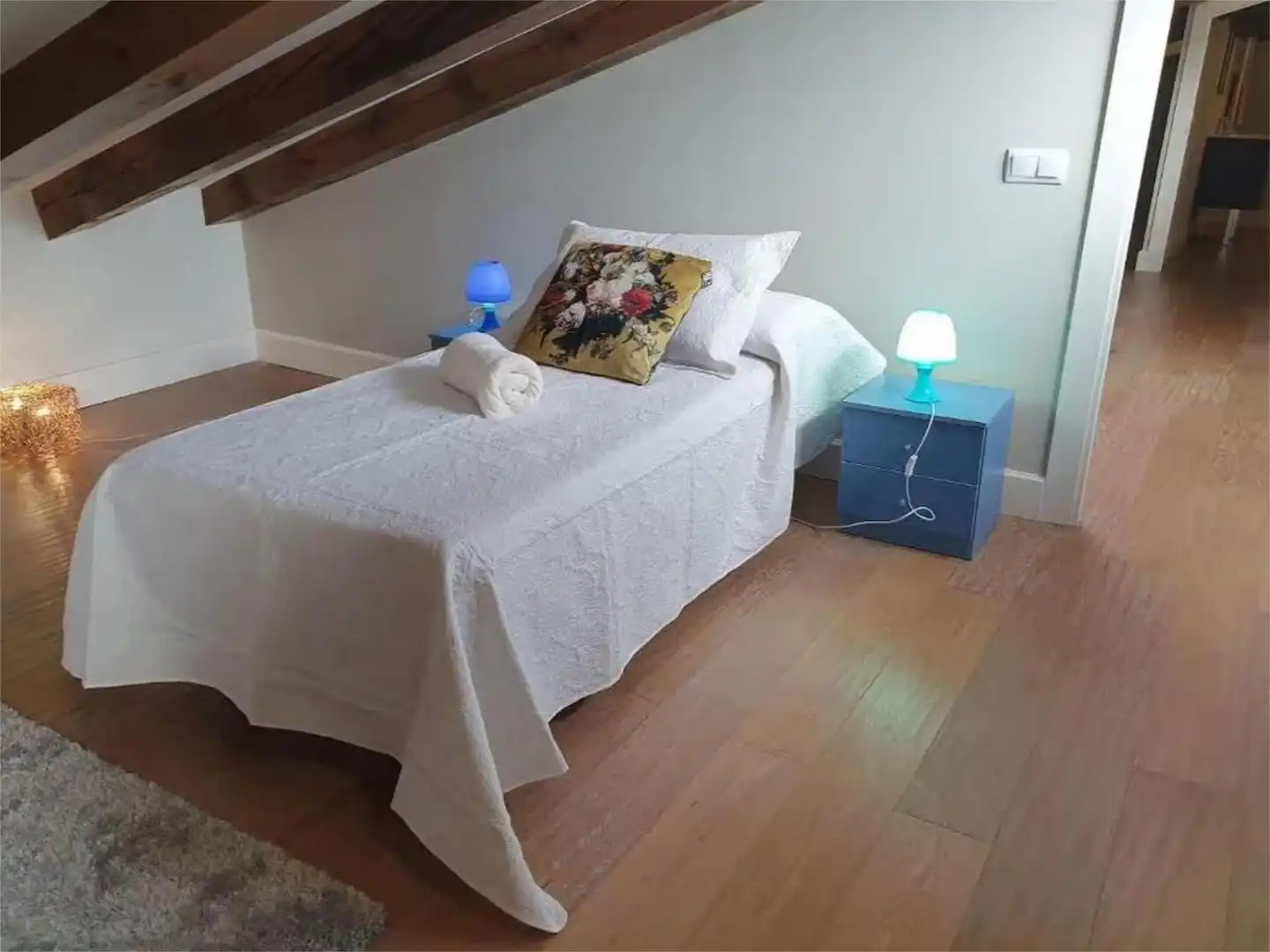Habitación de Apartamento de alquiler en Aldeaseca de la Frontera con Aire acondicionado, Calefacción y Amueblado