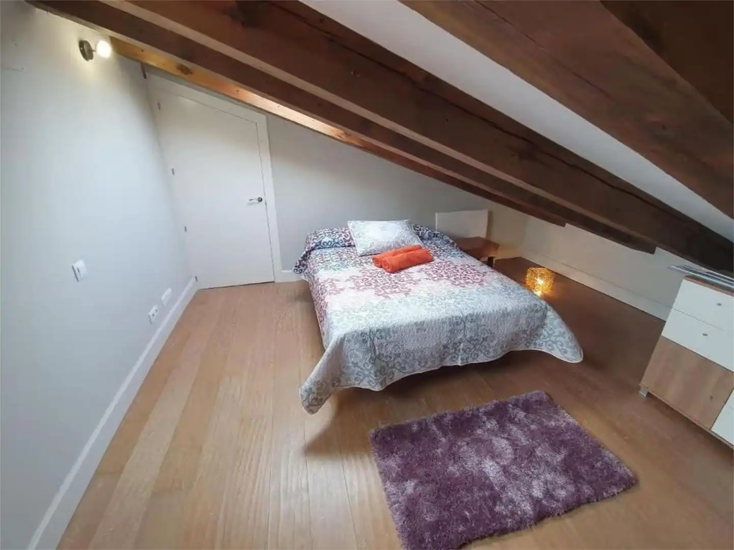 Habitación de Apartamento de alquiler en Aldeaseca de la Frontera con Aire acondicionado, Calefacción y Amueblado