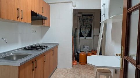 Piso de alquiler en Camino de las Cruces, 7, Belén - San Roque, Jaén Capital - imagen 4 Foto 4 de Piso de alquiler en Camino de las Cruces, 7, Belén - San Roque, Jaén Capital
