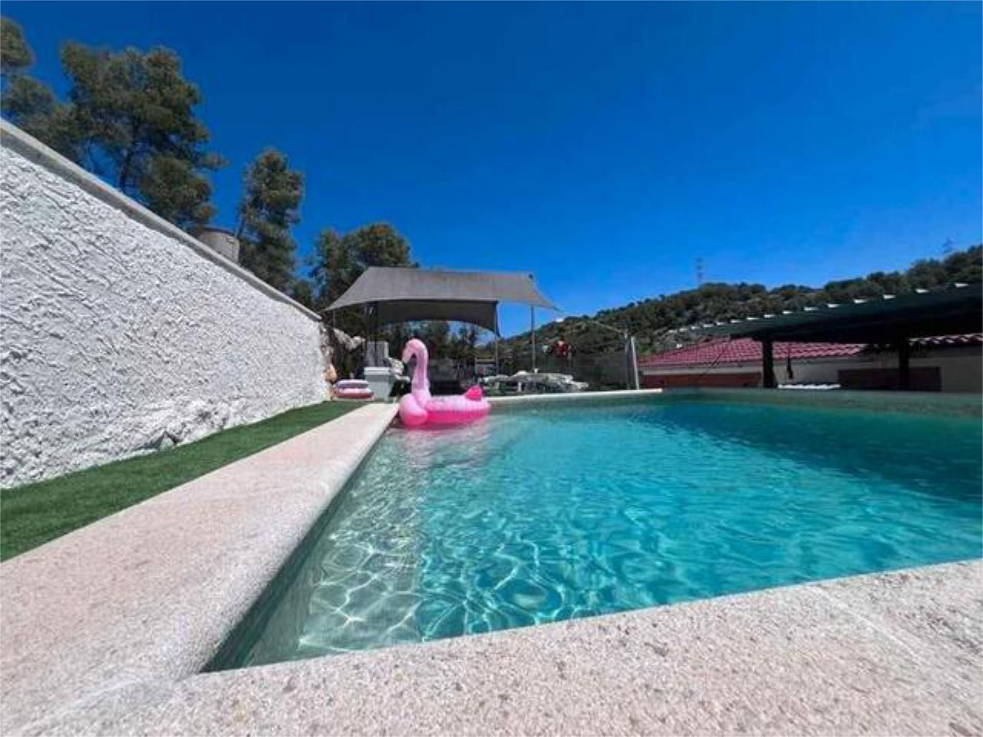 Piscina de Casa adosada en venta en Castellet i la Gornal con Calefacción, Jardín privado y Terraza
