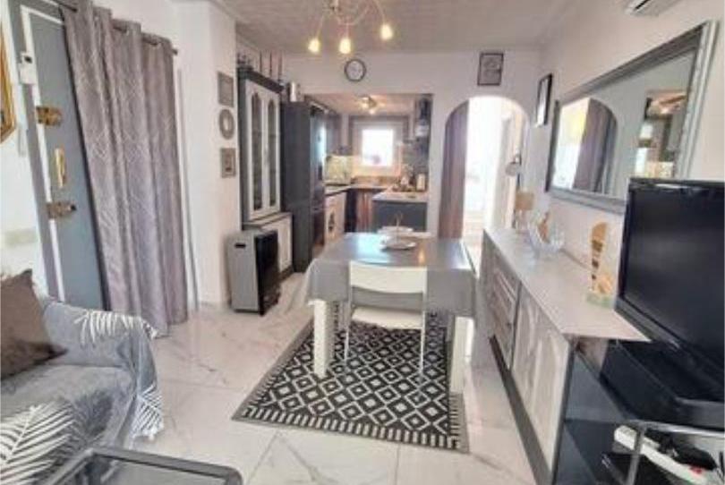 Flat for sale in Francolí - Freser - Noguera, Empuriabrava - image 1 Photo 1 of Flat for sale in Francolí - Freser - Noguera, Empuriabrava