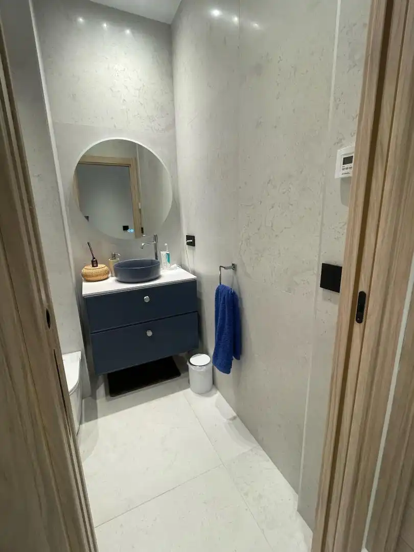 Room in Calle Agustina de Aragón, 71, La Salobreja Bathroom of Ground floor for share in Jaén with Air Conditioner, Heating and Furnished
