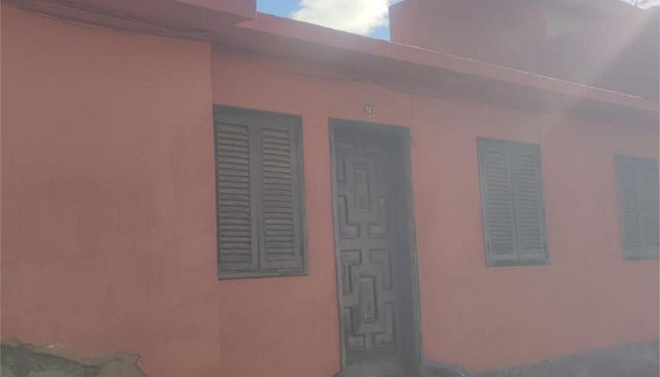 Casa adosada en venda a Calle Oroja, 14, San Sebastián de la Gomera, Santa Cruz de Tenerife - imatge 1 Foto 1 de Casa adosada en venda a Calle Oroja, 14, San Sebastián de la Gomera, Santa Cruz de Tenerife