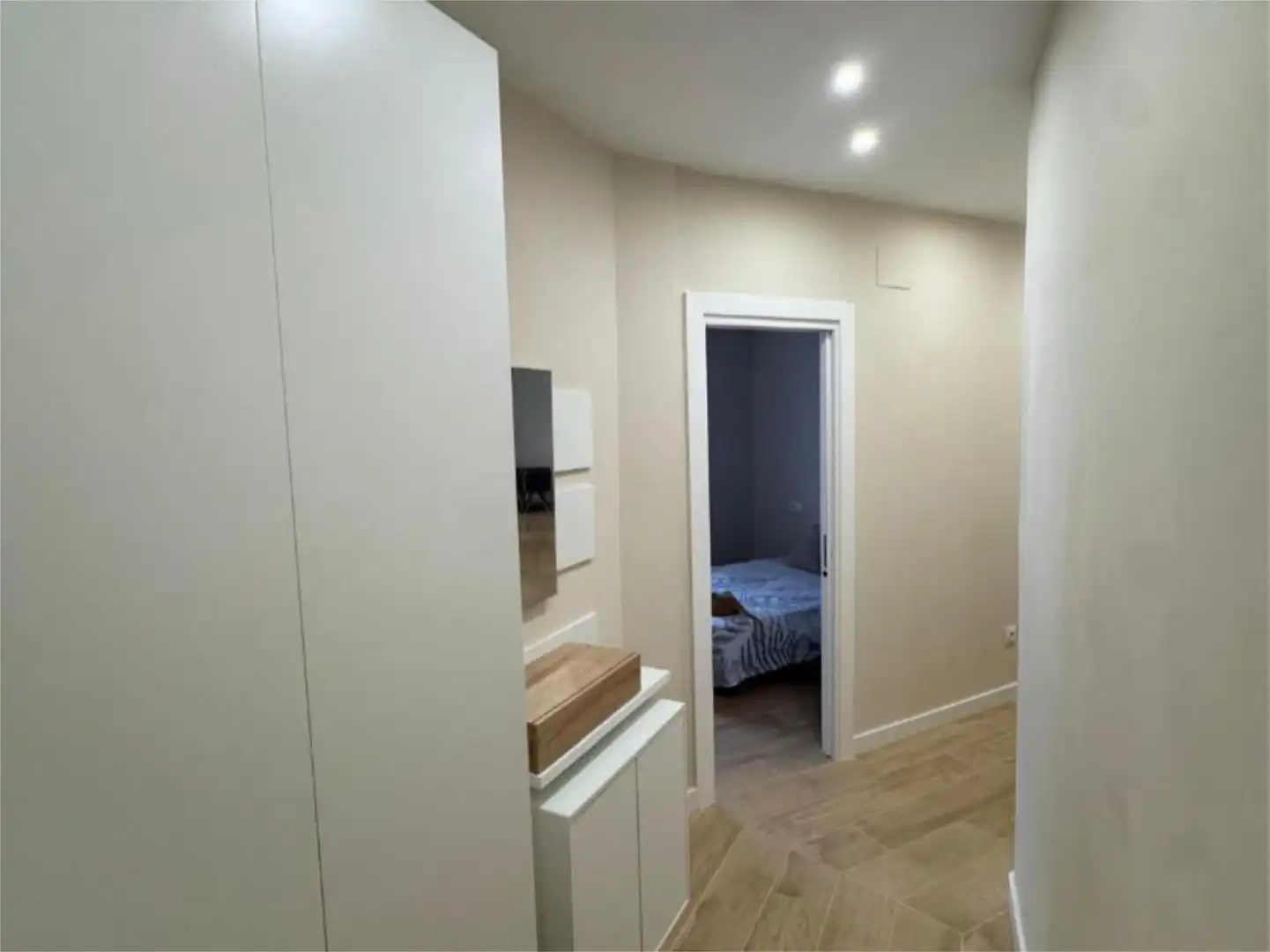 Piso en venta en Calle San Antón, 24, Gran Via Habitación de Piso en venta en Logroño con Balcón