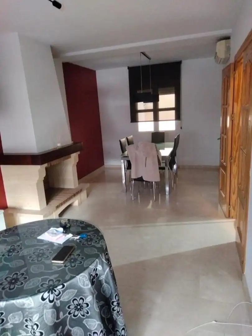 Casa adosada en venta en Calle Pintor Ribera, 10, Loja Comedor de Casa adosada en venta en Loja con Aire acondicionado, Terraza y Balcón