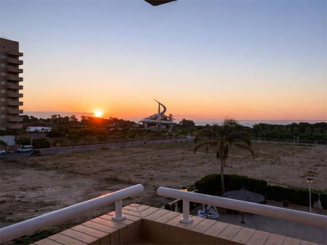 Piso en Venta en Carrer Joanot Martorell, 12 en Jardines del Mar