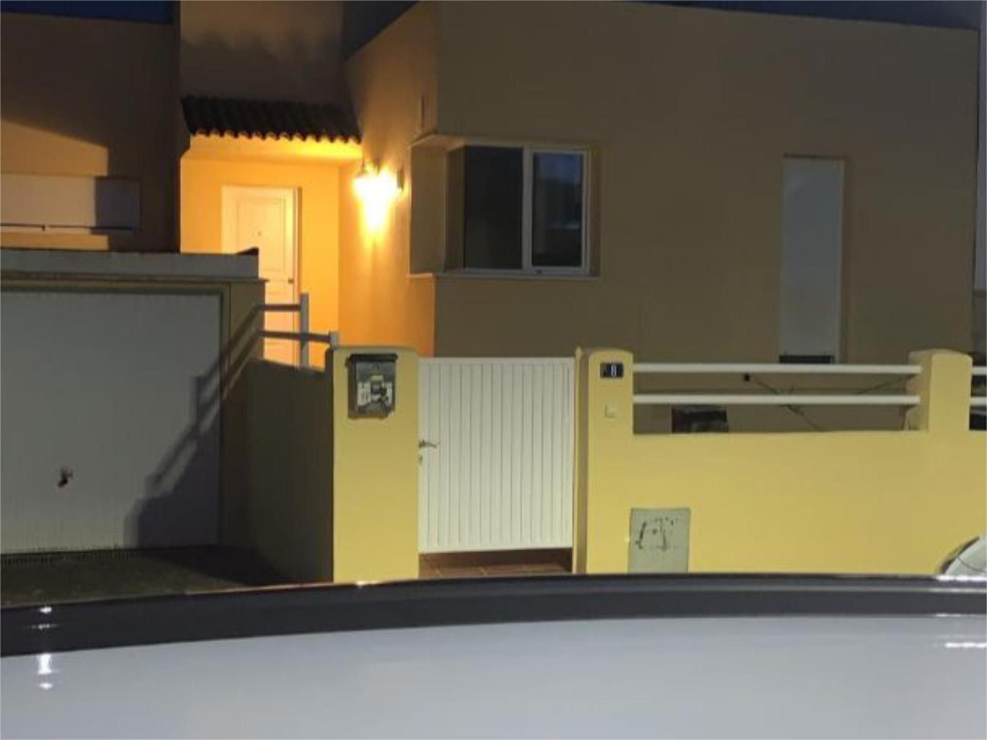 Aparcament de Casa adosada en venda en Meco