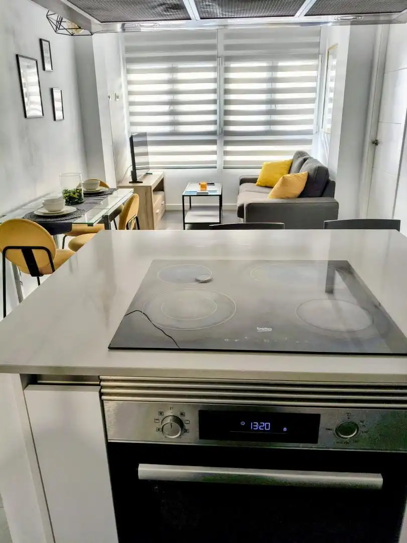 Flat for rent in Calle Moraima, 6, Suárez Kitchen of Flat for rent in Málaga with Air Conditioner, Heating and Furnished