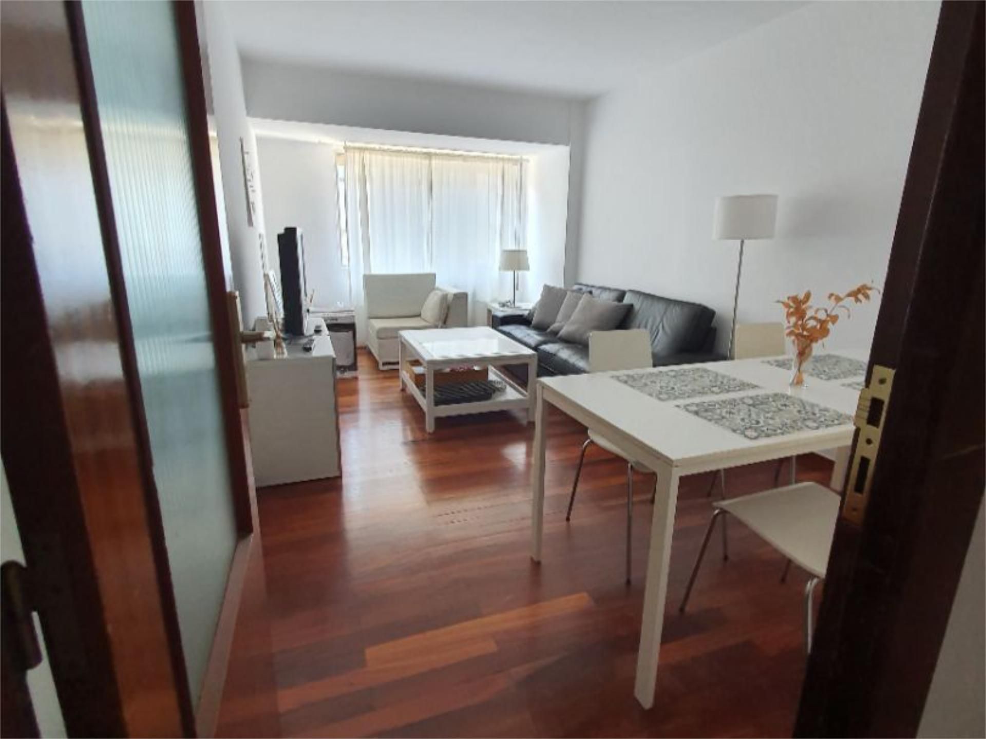 Flat to rent in Rúa de Fernando III o Santo, 11, Ensanche - Sar