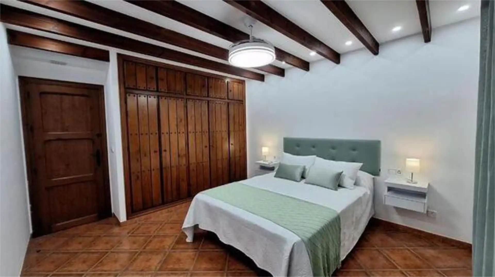Casa o chalet en venta en Centro Histórico Habitación de Casa o chalet en venta en Vélez-Málaga con Terraza