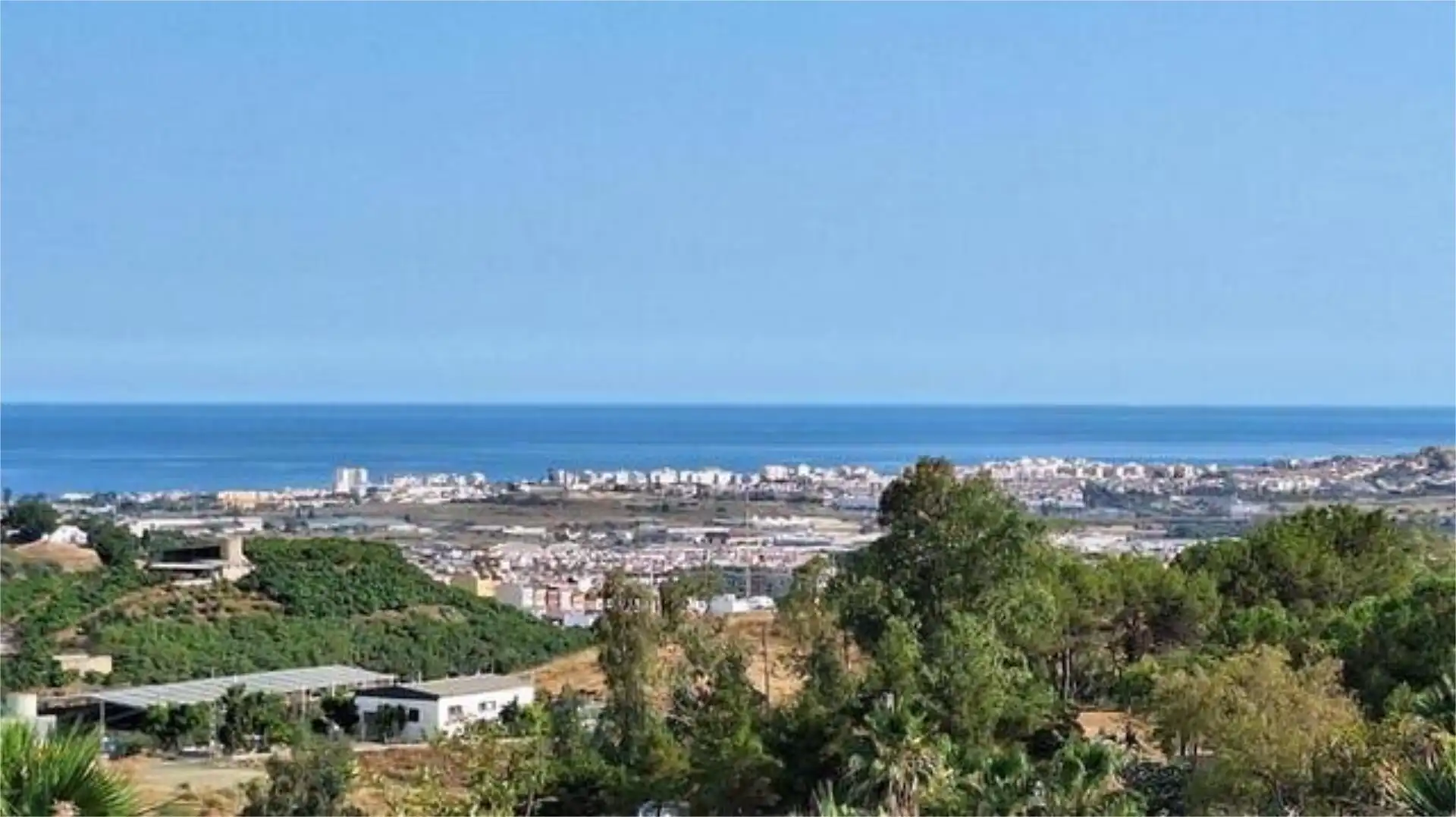 Casa o chalet en venta en Centro Histórico Vista exterior de Casa o chalet en venta en Vélez-Málaga con Terraza
