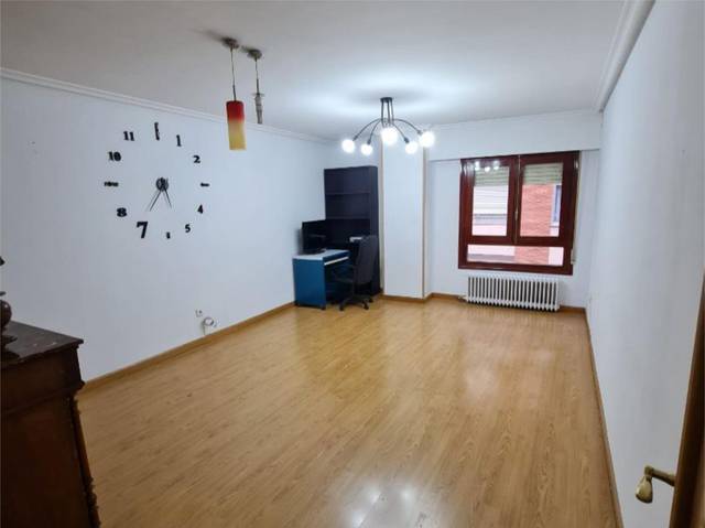 Apartamento en Alquiler en Plaza Modesto Lafuente, 3 en Astorga