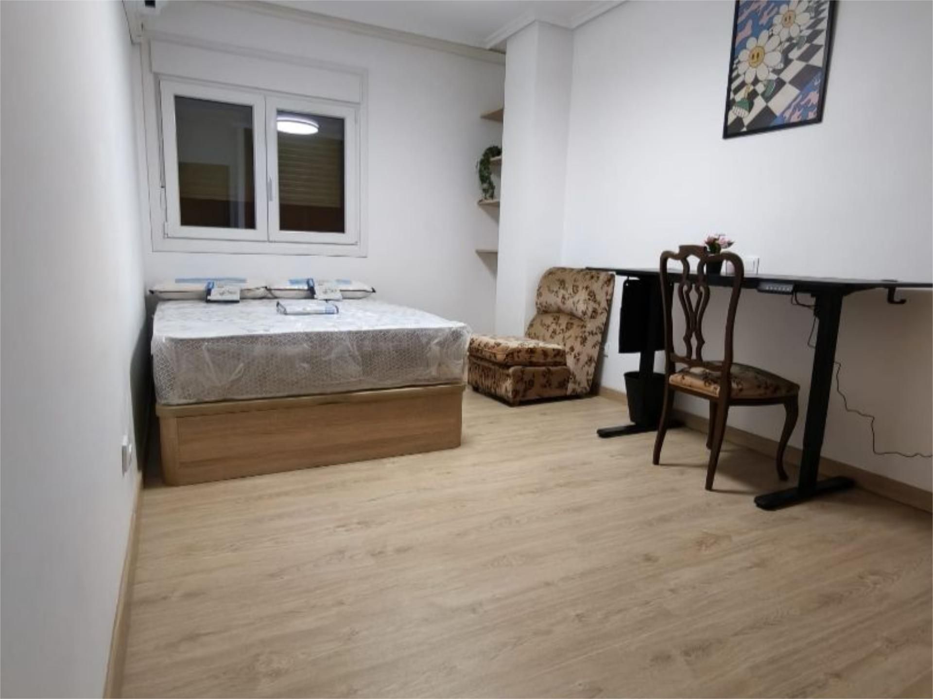 Flat to share in Travesía Madrid, 1, Casco Histórico