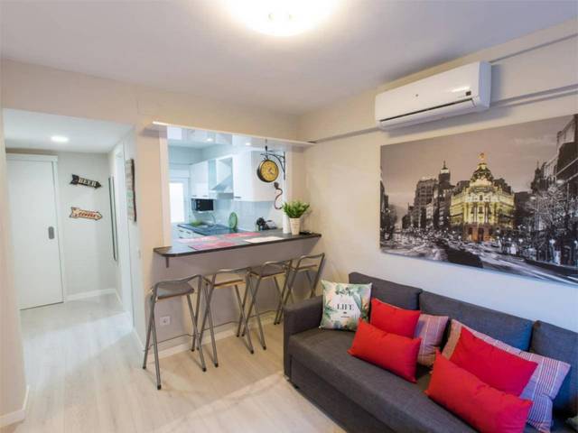 Apartamento en Alquiler en Rúa José María González Río, 4 en Burela