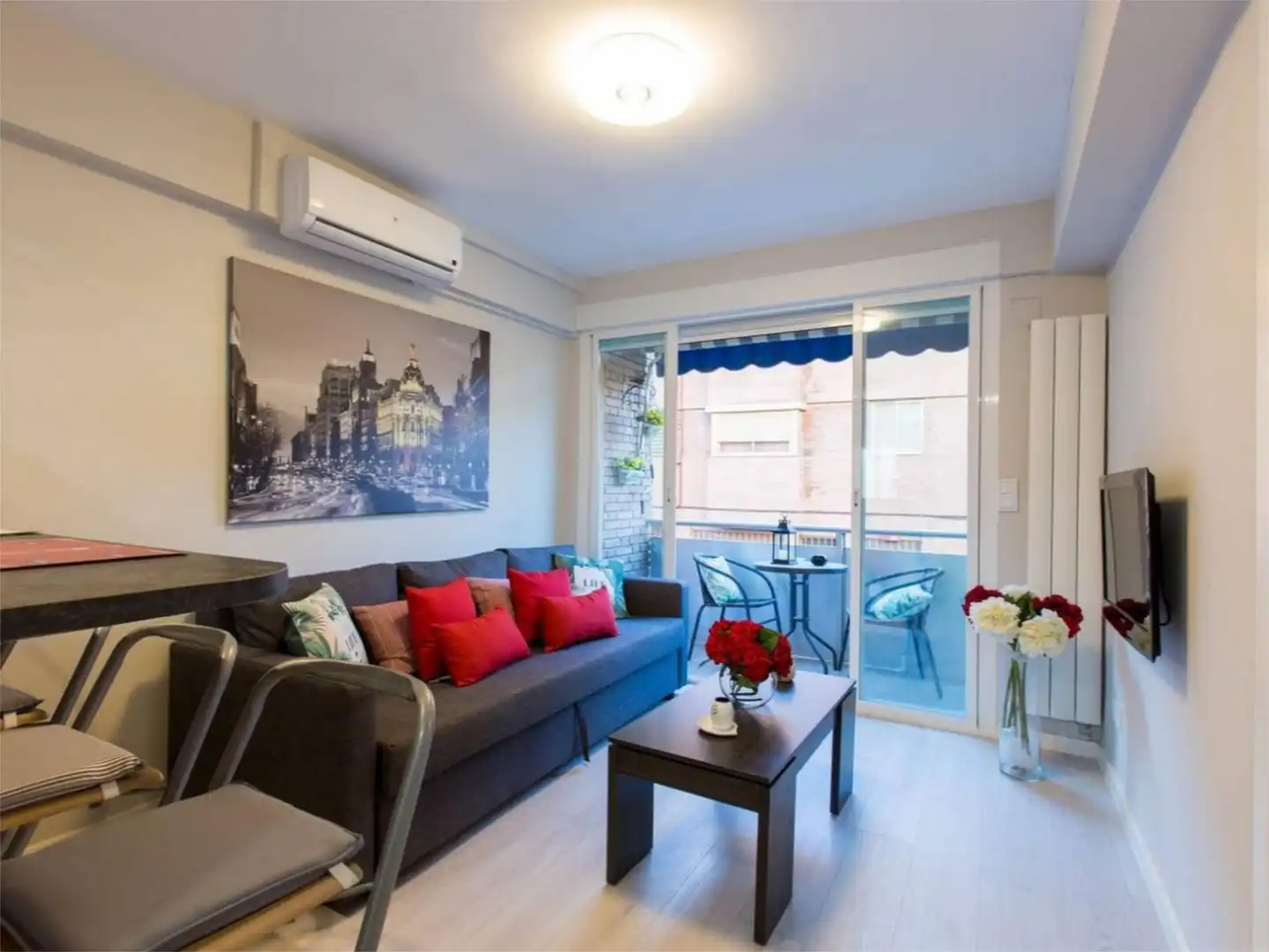 Living room of Apartments for rent in Burela