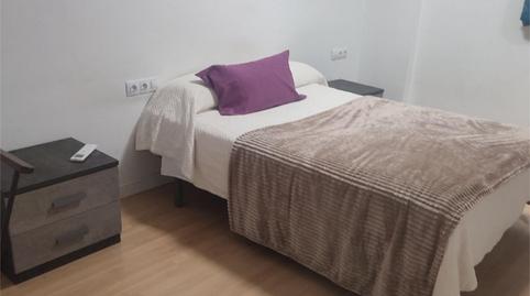 Foto 2 de Pis de lloguer a Carrer de Joaquim Rubió I Ors, 69, Centre, Cornellà de Llobregat