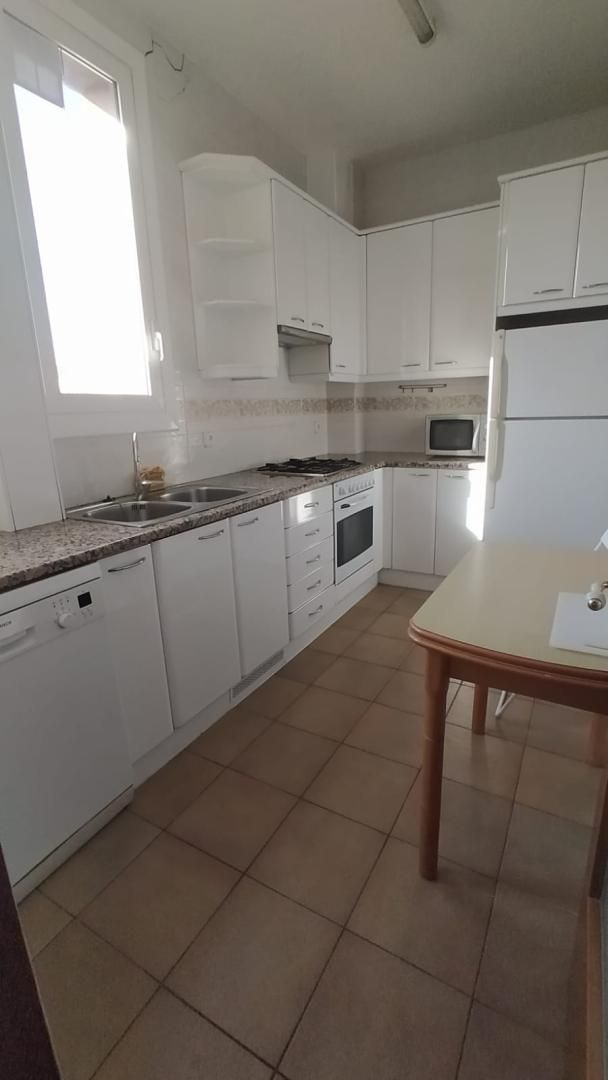 Kitchen of Flat to share in Badalona  with Air Conditioner, Heating and Balcony