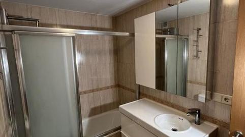 Foto 2 de Casa o xalet en venda a Calle las Curvas, 21, Cuatro Vientos, Ponferrada