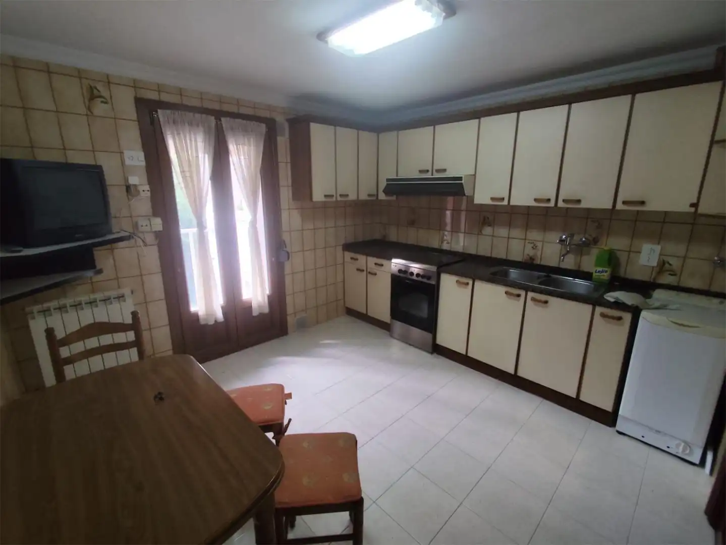 Kitchen of Flat for sale in Bergara  with Terrace and Balcony