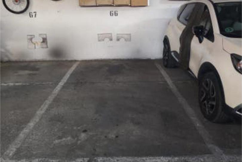 Garage for rent in Villegas, Sevilla Capital - image 1 Photo 1 of Garage for rent in Villegas, Sevilla Capital