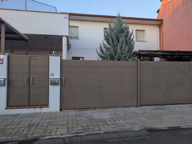 Piso en Alquiler en Calle de Carlos Morales, 41 en Poblete