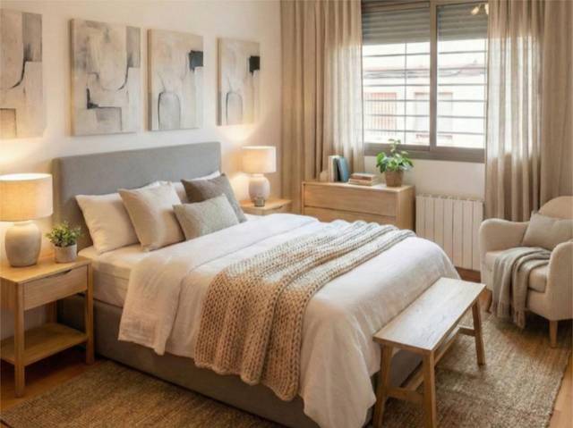 Piso en Venta en Plaza de la Convivencia, 2 en Barrio de Delicias