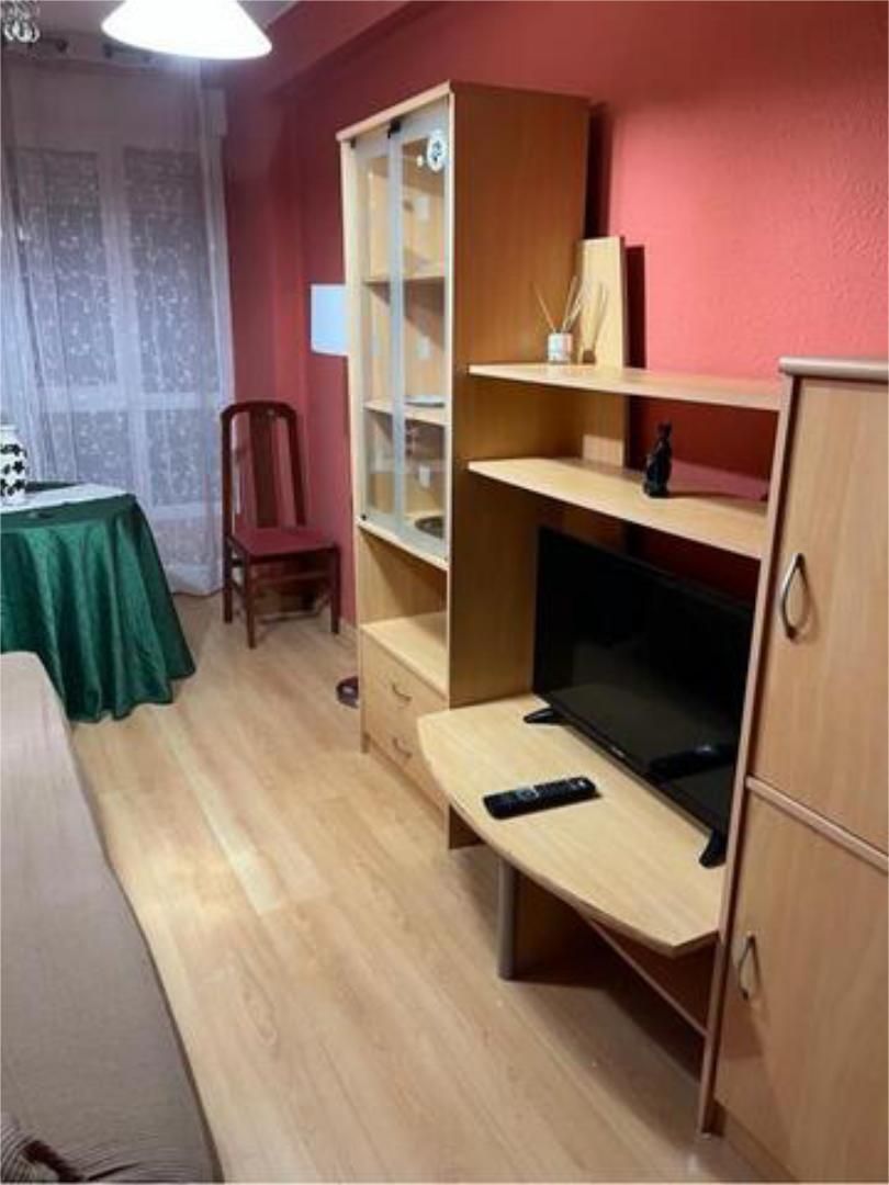 Bedroom of Flat to rent in León Capital   with Heating, Terrace and Furnished
