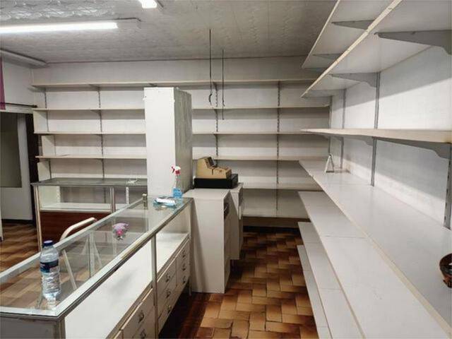 Local comercial en Alquiler en La Granja