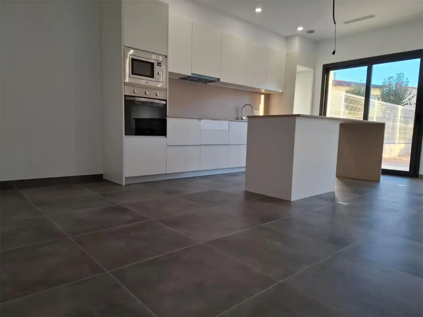 Detached homes for sale in Carrer Girona, 22, Sils Kitchen of Detached homes for sale in Sils with Air Conditioner and Balcony