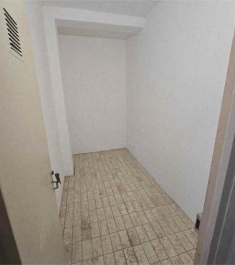 Garage to rent in Santo Domingo de la Calzada, La Rioja - image 2 Photo 2 of Garage to rent in Santo Domingo de la Calzada, La Rioja