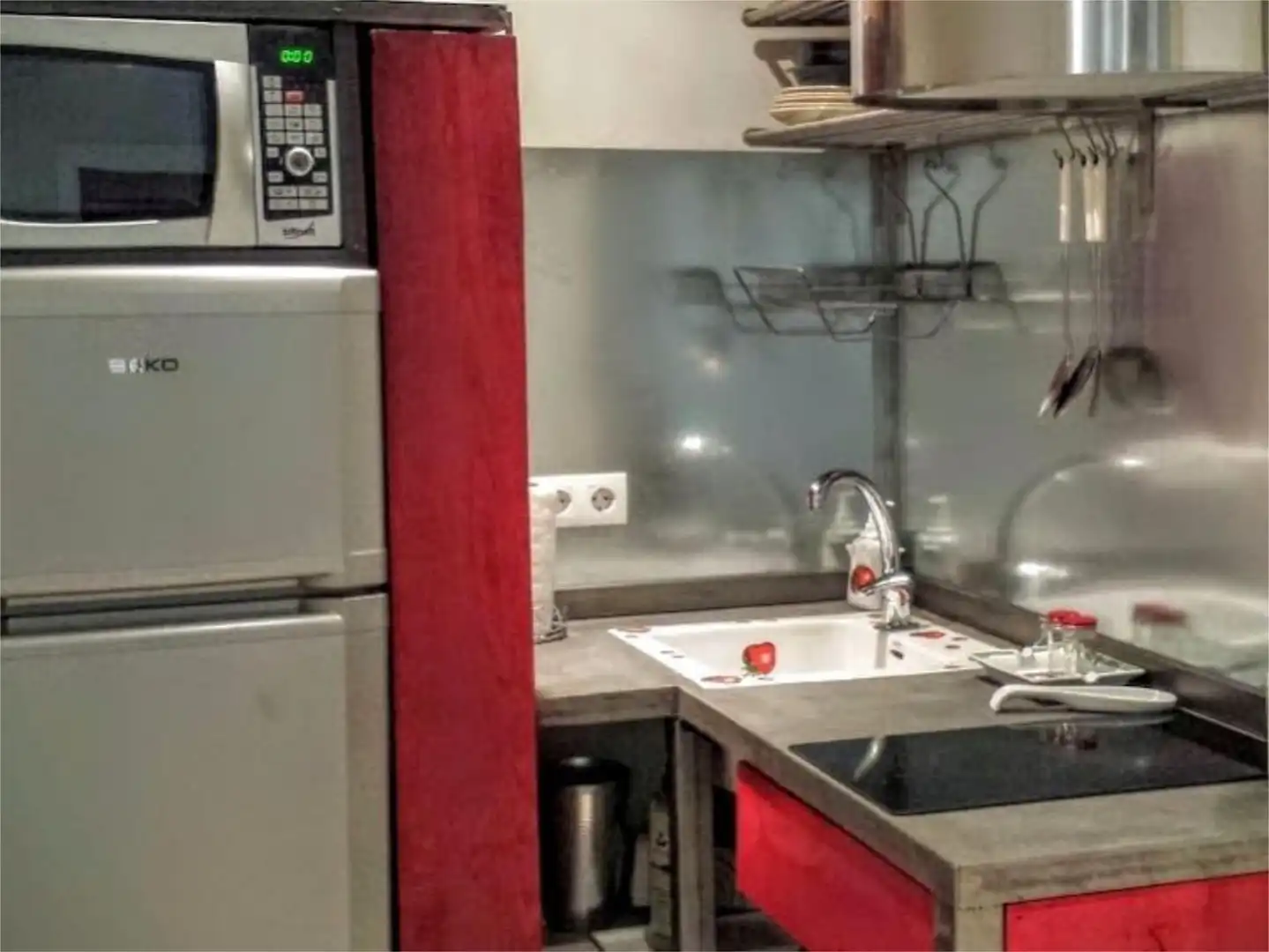 Piso en venta en Calle de Prieto Ureña, 5, Nueva España Cocina de Piso en venta en Madrid con Aire acondicionado, Calefacción y Jardín privado