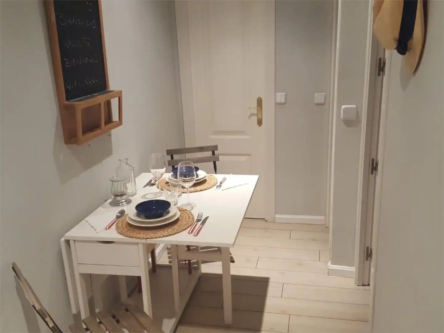 Piso en venta en Calle de Prieto Ureña, 5, Nueva España Comedor de Piso en venta en Madrid con Aire acondicionado, Calefacción y Jardín privado