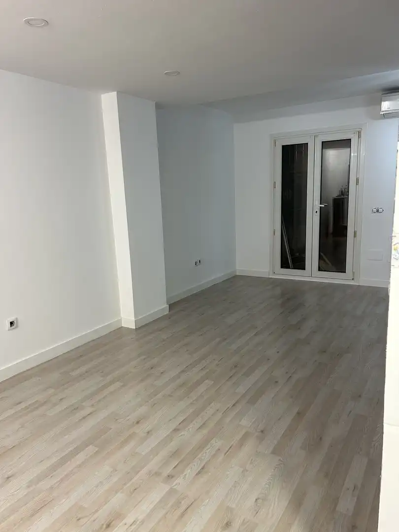 Wohnung zum Verkauf in Calle Hierro, 8, El Romeral - Peñón de Zapata Wohnzimmer von Wohnung zum Verkauf in Alhaurín de la Torre mit Klimaanlage, Heizung und Privatgarten