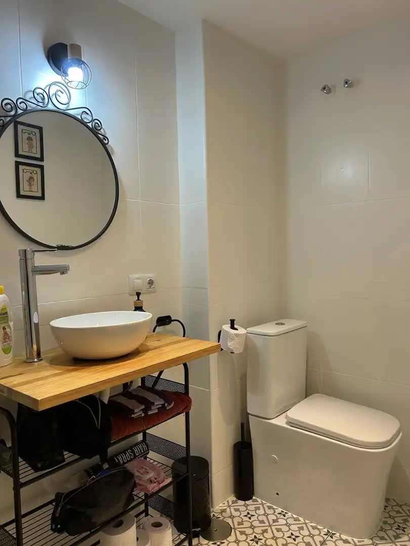Wohnung zum Verkauf in Calle Hierro, 8, El Romeral - Peñón de Zapata Badezimmer von Wohnung zum Verkauf in Alhaurín de la Torre mit Klimaanlage, Heizung und Privatgarten