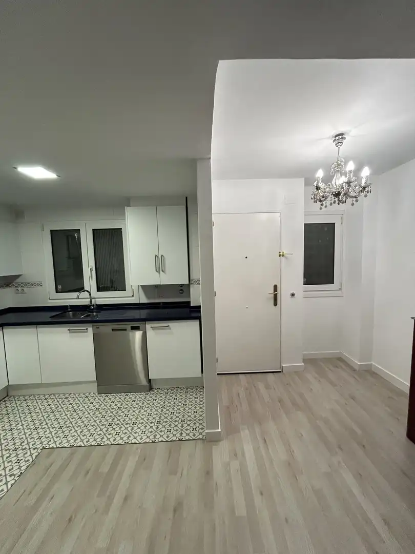 Wohnung zum Verkauf in Calle Hierro, 8, El Romeral - Peñón de Zapata Küche von Wohnung zum Verkauf in Alhaurín de la Torre mit Klimaanlage, Heizung und Privatgarten