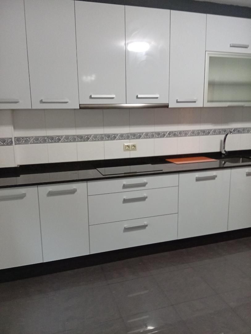 Kitchen of Flat to rent in Maceda  with Furnished
