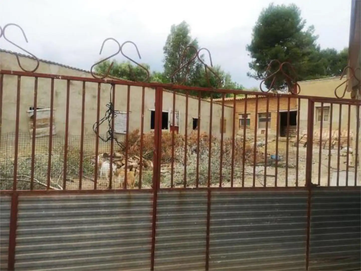 Casa o xalet en venda en Fombellida amb Jardí privat