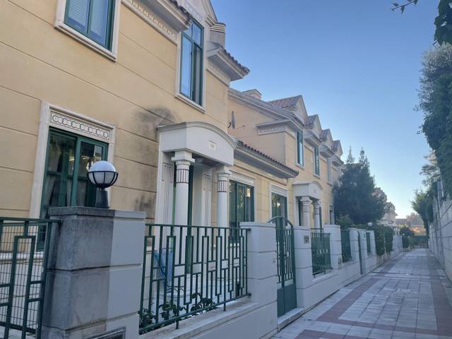 Casa-chalet en Venta en Calle Julio Senador Gómez, 150 en Parquesol