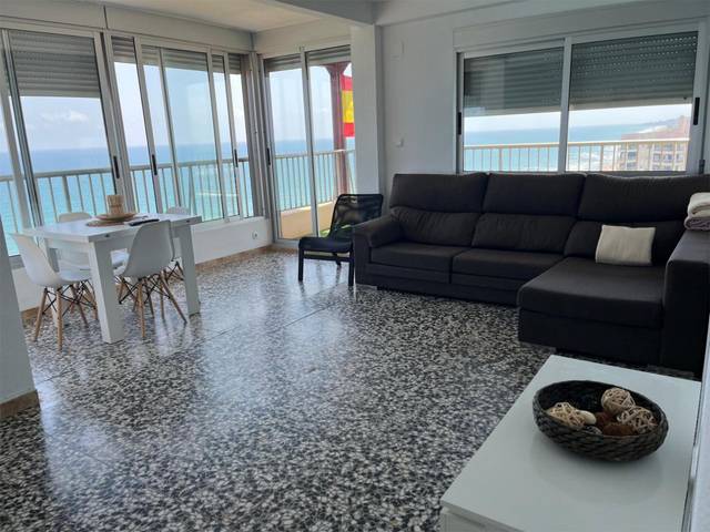 Piso en Alquiler en Carrer de la Vall d'Aigües, 4 en Bega de Mar