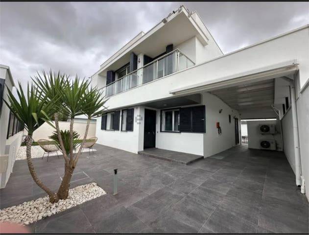 Casa adosada en Venta en Palomares del Río