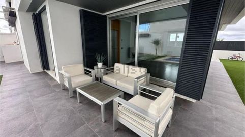 Foto 5 von Einfamilien-Reihenhaus zum Verkauf in Palomares del Río, Sevilla