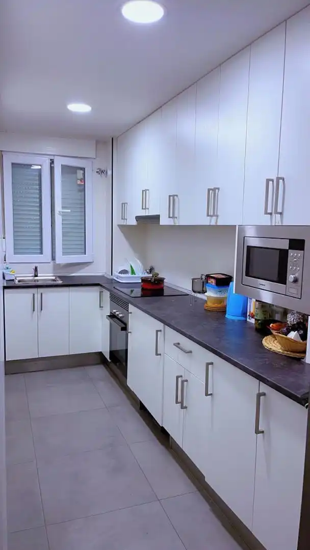 Ground floor for sale in Calle las Vegas, 5, Zona Renfe Kitchen of Ground floor for sale in Alcorcón with Air Conditioner, Heating and Furnished